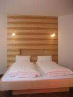 apart1-bed
